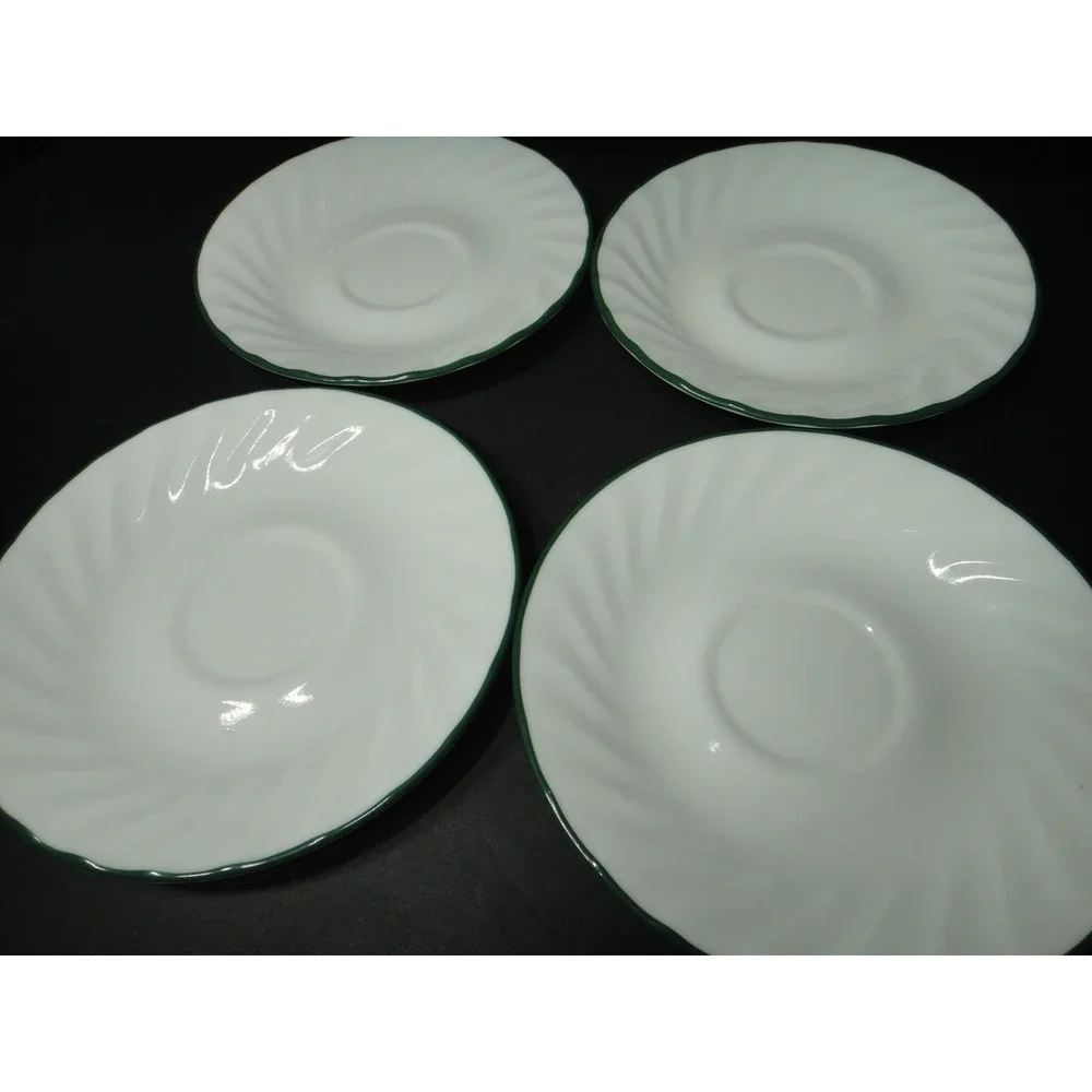 Corelle Corning Emerald Swirl Saucers Set of 4 White Green Trim Scalloped 6